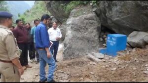 DM Inspected Hemkund Sahib Yatra Route 