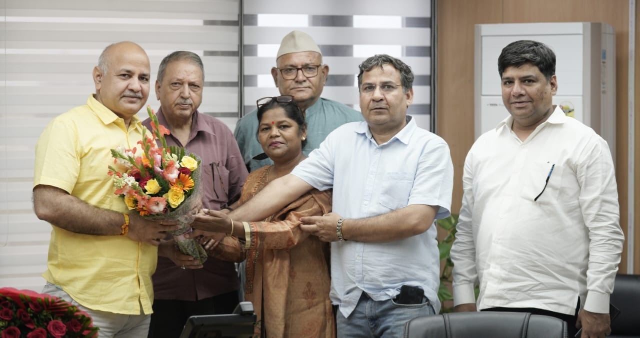 Kamlesh Raman And RP Raturi Join AAP : आरपी रतूड़ी और कमलेश रमन ने थामा आप पार्टी का दामन, आज ही दिया था दोनों ने कांग्रेस से इस्तीफा