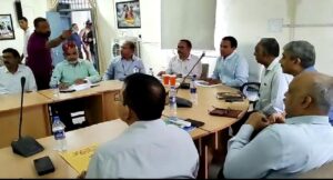 Health Minister Took Dengue Meeting