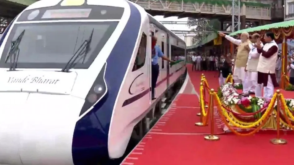 Vande Bharat Train : देश को मिली पांचवीं वंदे भारत ट्रेन, पीएम मोदी ने दक्षिण भारत में दिखाई हरी झंडी
