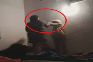Teacher Assaulting Student In Kotdwar