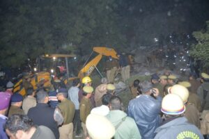 Lucknow Building Collapsed