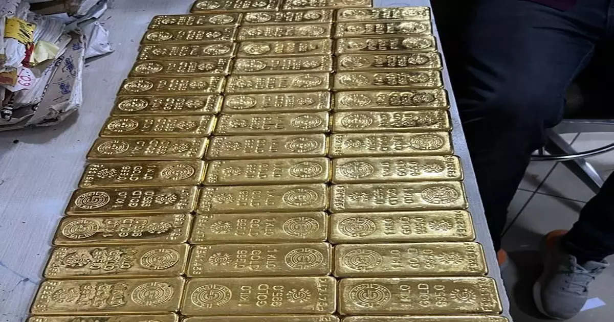 Gold Seized In Hyderabad : राजीव गांधी अंतरराष्ट्रीय हवाई अड्डे पर मिला 7 करोड़ का सोना, इंटेलिजेंस टीम ने किया जब्त