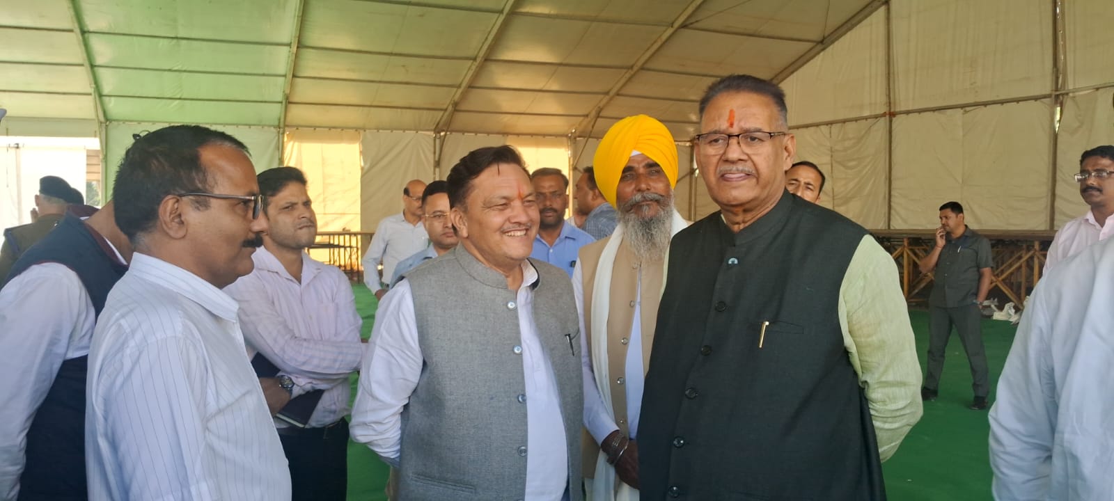 Haldwani: सैनिक कल्याण मंत्री गणेश जोशी ने एमबी इंटर कॉलेज का किया निरीक्षण, DM समेत अन्य वरिष्ठ अधिकारी रहे मौजूद